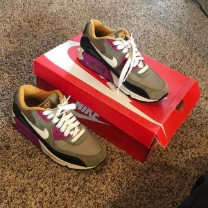 Nike Air Max BRAND NEW NEVER WORN